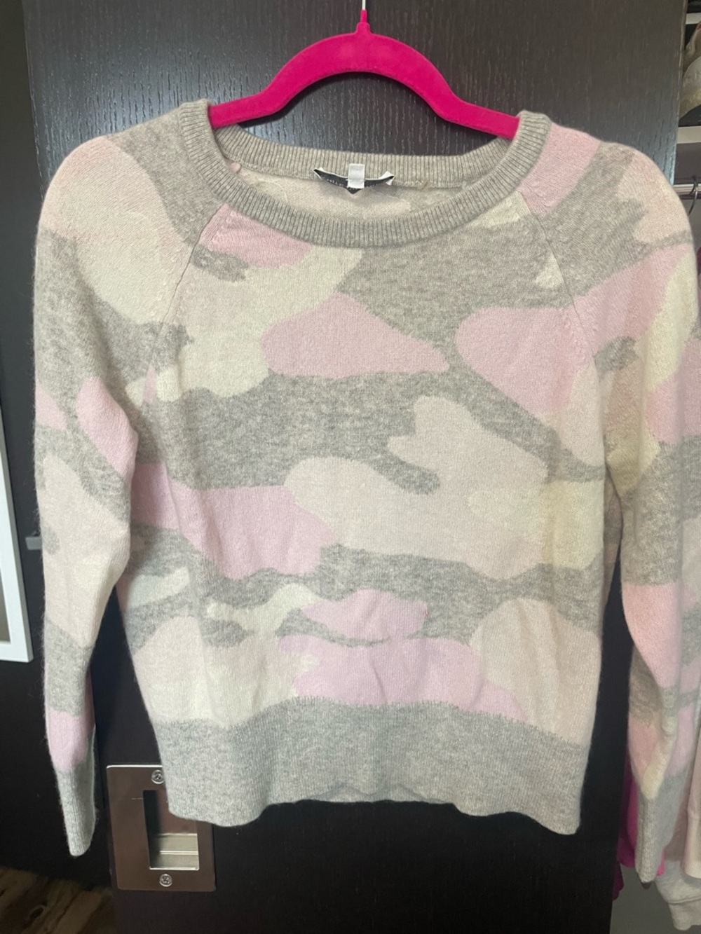 White + Warren Cashmere Pullover Sweater